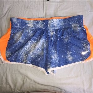 Nike women’s sport short